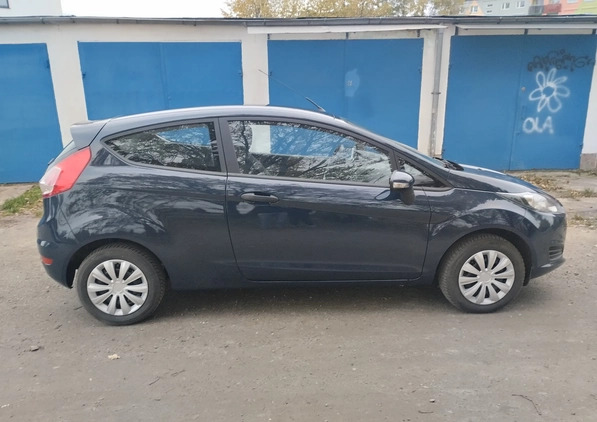 Ford Fiesta cena 17900 przebieg: 157000, rok produkcji 2015 z Krobia małe 56